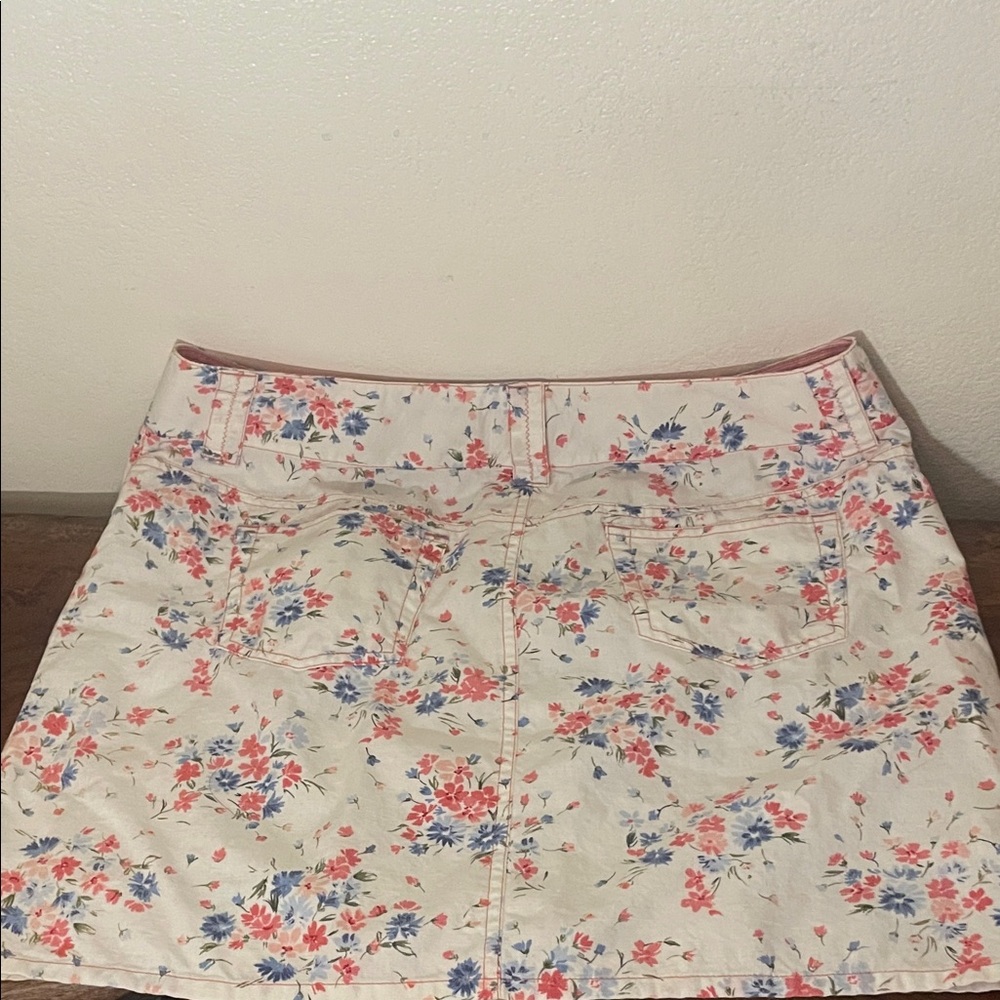 LOFT Floral Mini Skirt Pink Blue Botanical Size 14 - Picture 10 of 13